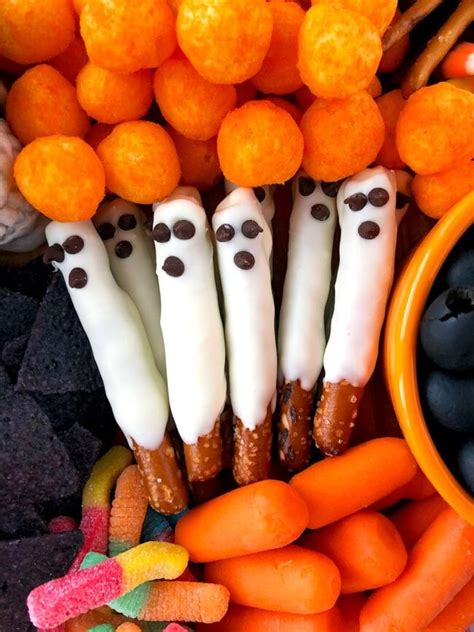 easy halloween snacks|cute halloween snacks to make.